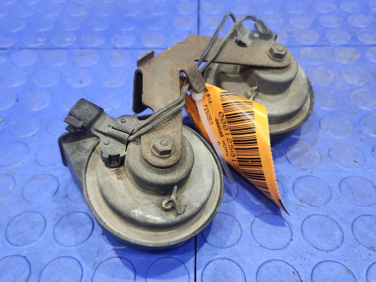 2013 Ford F-250 Super Duty Horn