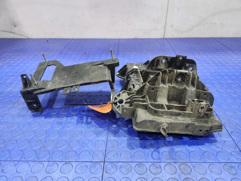 2015-2017 Chrysler 200 Battery Tray Carrier Genuine OEM Part 68186053AC