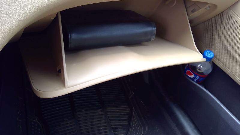 2011 - 2014 Hyundai Sonata Tan Glove Box Compartment OEM 845103Q200YDA
