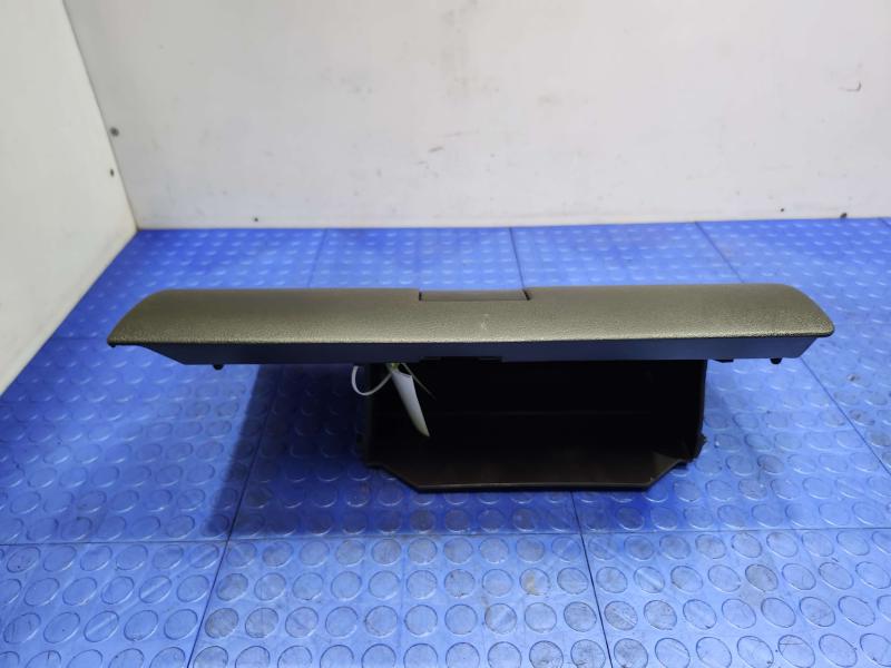 2007 Hummer H3 Glove Box