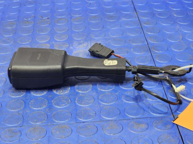 2021 Ford Explorer Front Seat Belt