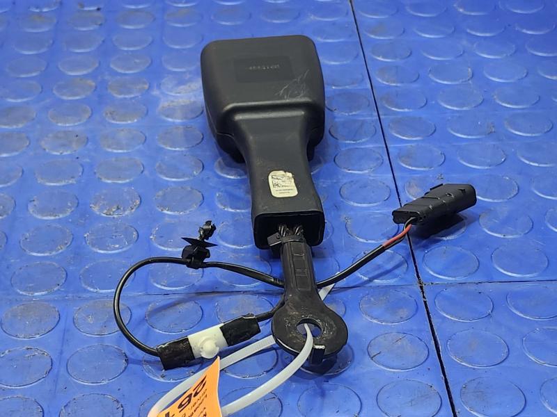 2021 Ford Explorer Front Seat Belt