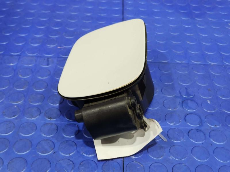 2008 BMW 128i Fuel Tank Door