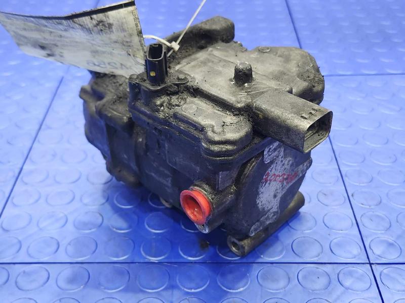 2011 Toyota Prius A/C Air Compressor