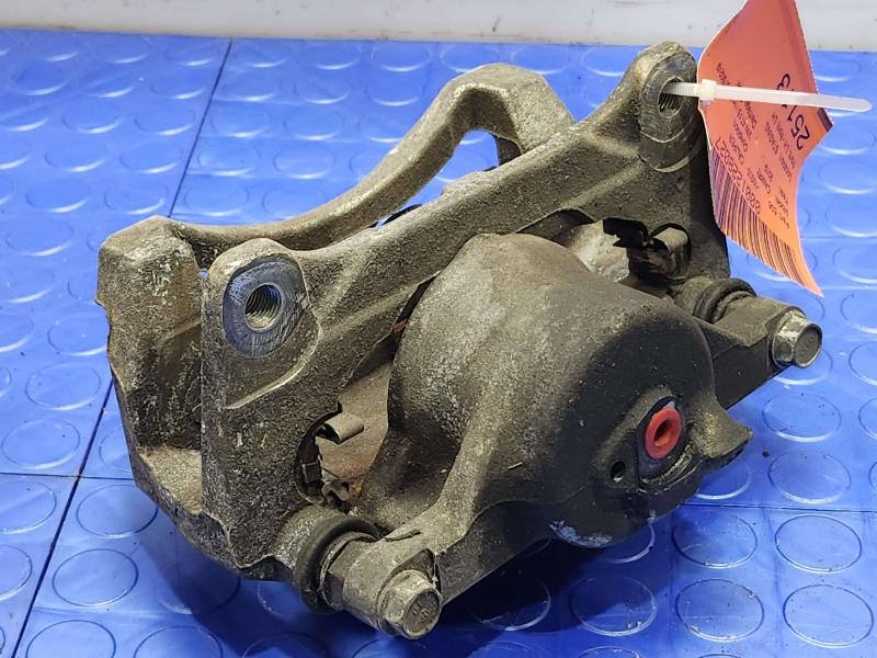 2019 Toyota Camry Caliper