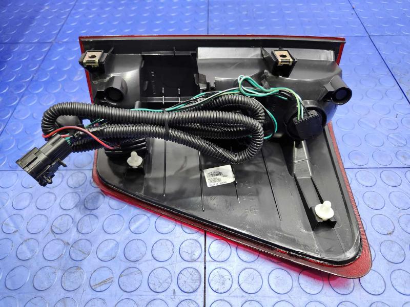 2005 Nissan Titan Tail Light Assembly