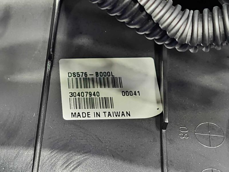 2005 Nissan Titan Tail Light Assembly