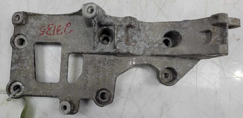 2008 Volkswagen Golf GTI Alternator Bracket