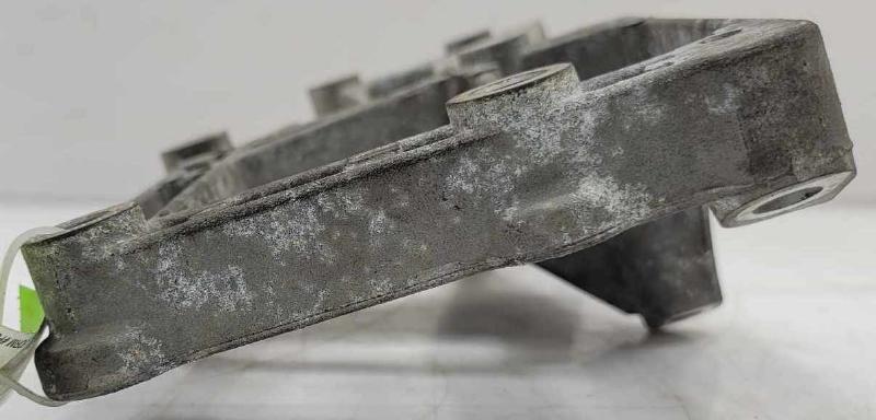 2008 Volkswagen Golf GTI Alternator Bracket