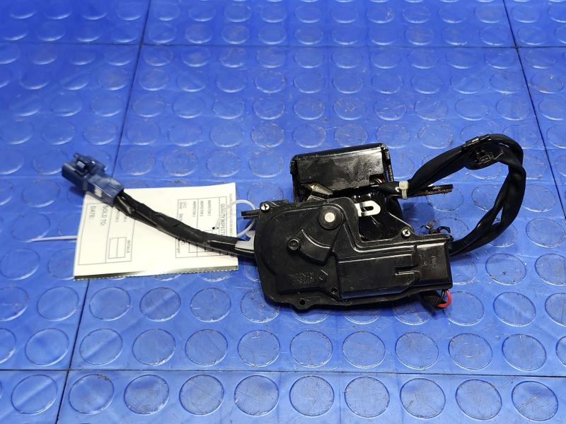 2013 Toyota Prius Lid Latch