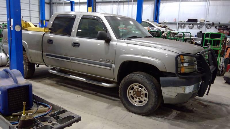 2003 Chevrolet Silverado 2500 Frame Assembly