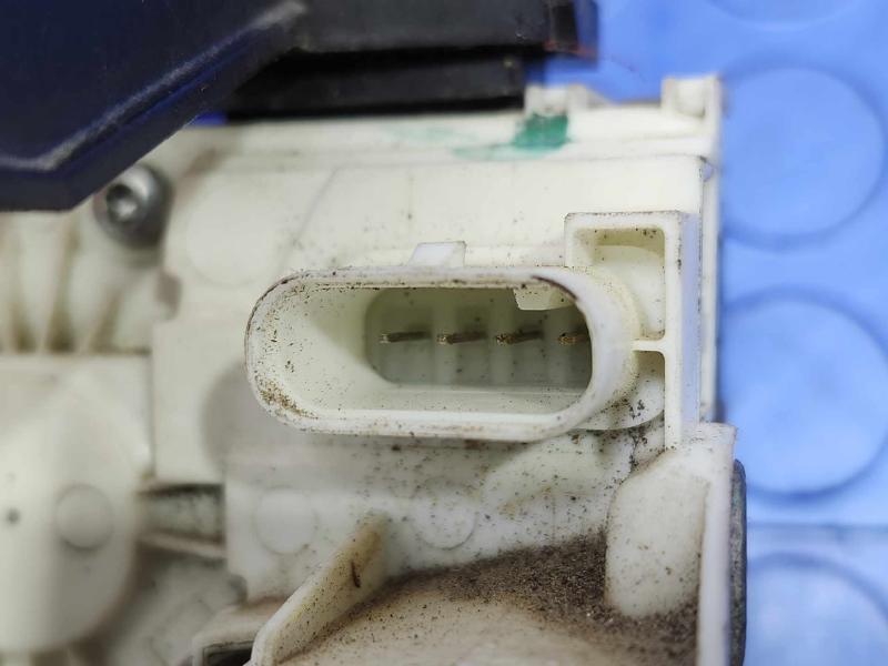2015 Ram 1500 Front Door Latch