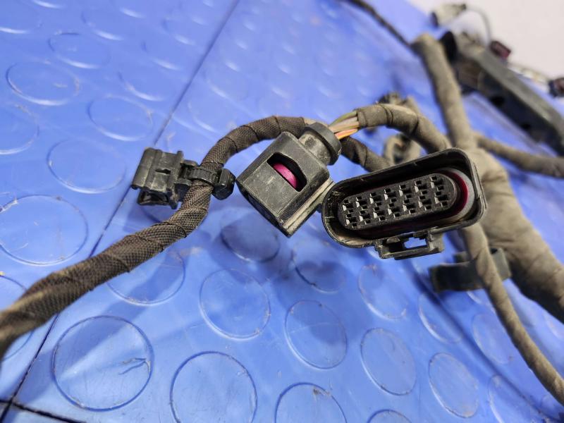 2015 Volkswagen Beetle Wire Harness (Engine)
