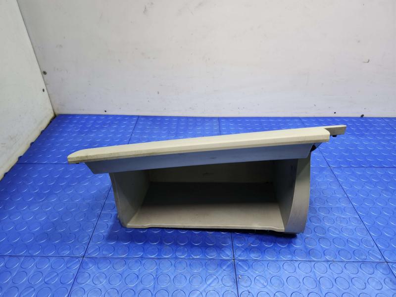 2010 Toyota Prius Glove Box