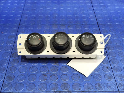 2007 Hummer H3 Heater A/C Control
