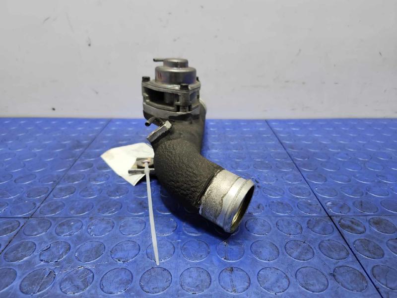 2016-2018 Hyundai Tucson 1.6L Intercooler Charge Air Tube OEM 282532B740