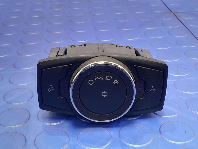 2015 Ford Fusion Headlight Switch (Dash Mtd)