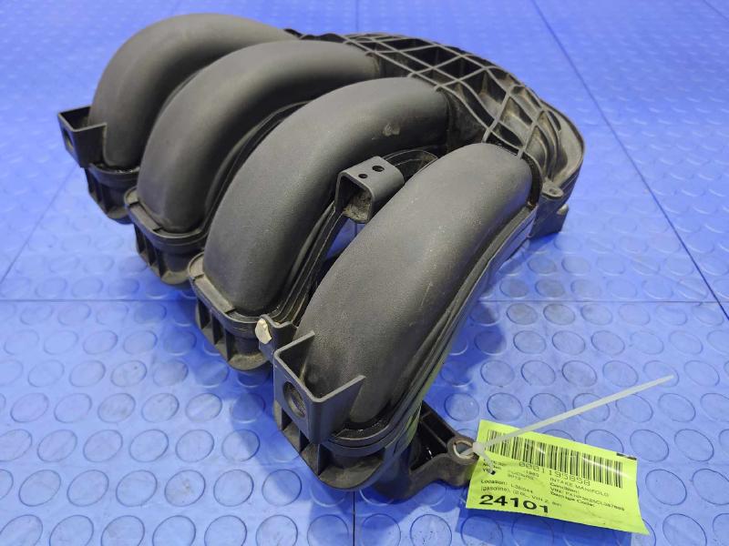 2012-2018 Ford Focus 2.0L NON Turbo Engine Intake Manifold OEM CP9Z9424D