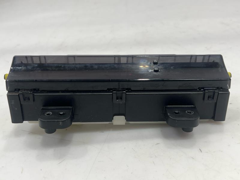 2011 Toyota Tundra Info-Gps-Tv Screen