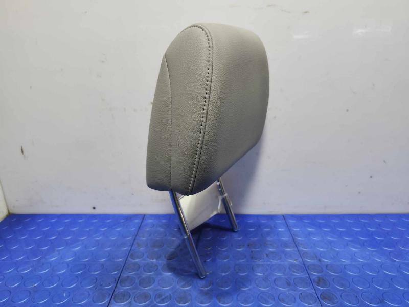 2017 Acura RDX Headrest