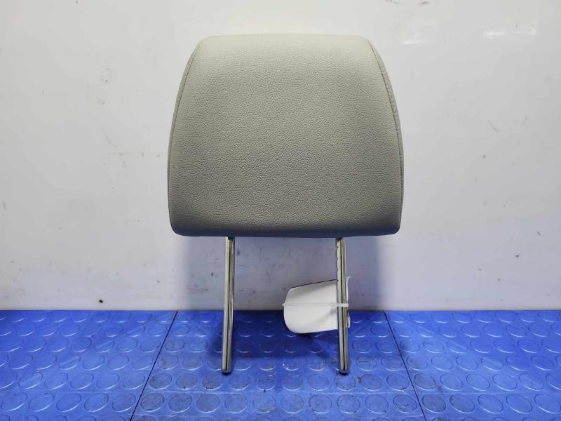 2017 Acura RDX Headrest