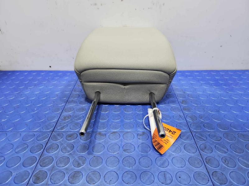 2017 Acura RDX Headrest