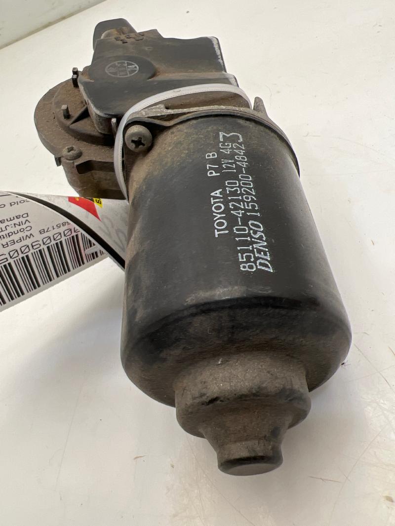 2001 - 2005 Toyota Rav4 Windshield Wiper Motor Front OEM 8511042130
