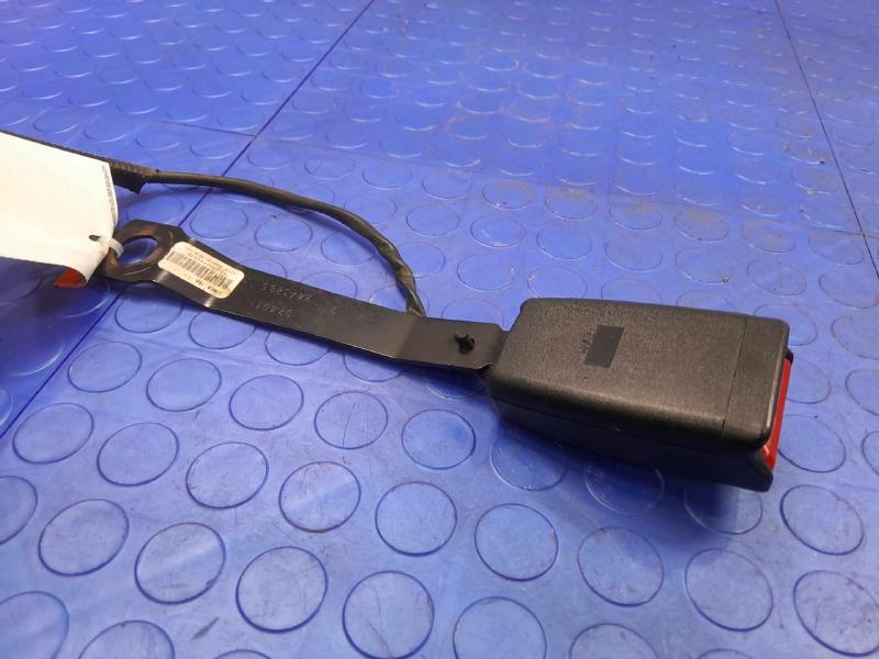 2016 Subaru Legacy Front Seat Belt