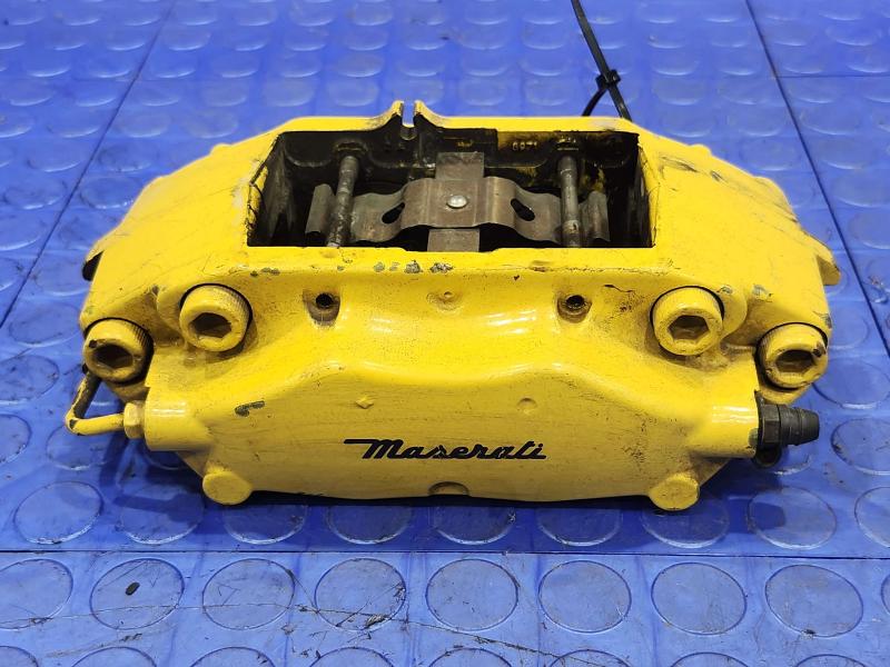 2011 Maserati Quattroporte Caliper