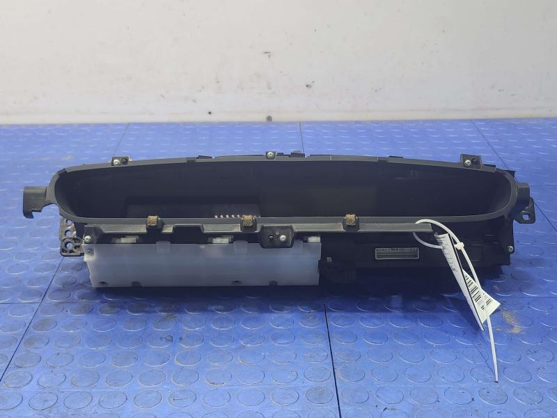 2014 Toyota Prius Speedometer
