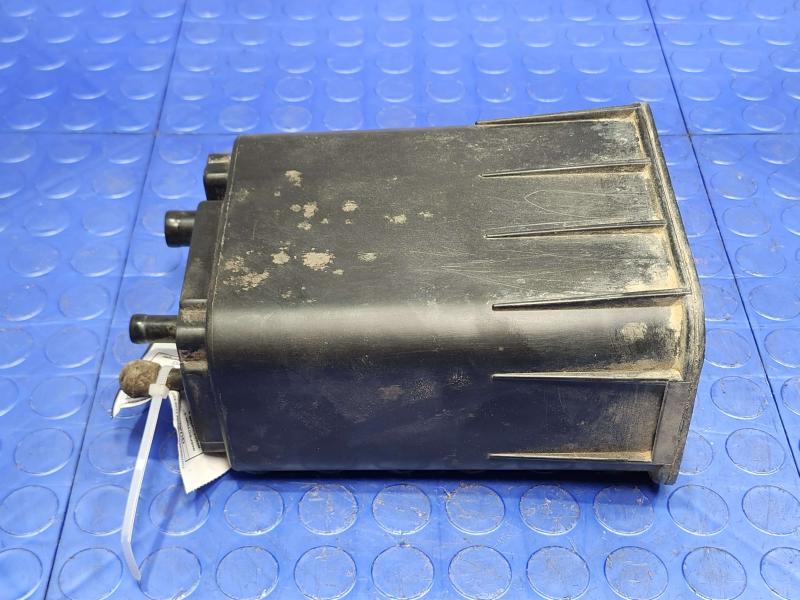 2002 Dodge Ram 1500 Evaporator Canister