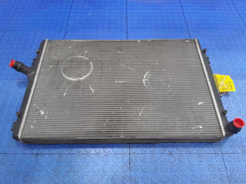 2013 Volkswagen Beetle Radiator