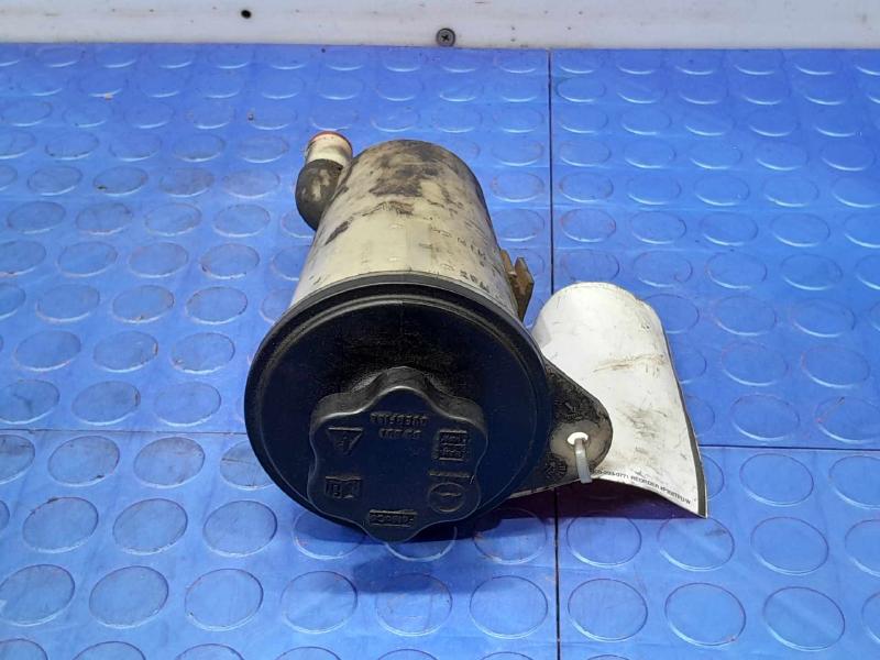 2013 Ford F-250 Super Duty Power Steering Reservoir