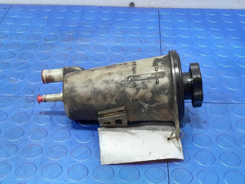 2013 Ford F-250 Super Duty Power Steering Reservoir