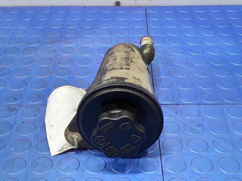 2013 Ford F-250 Super Duty Power Steering Reservoir