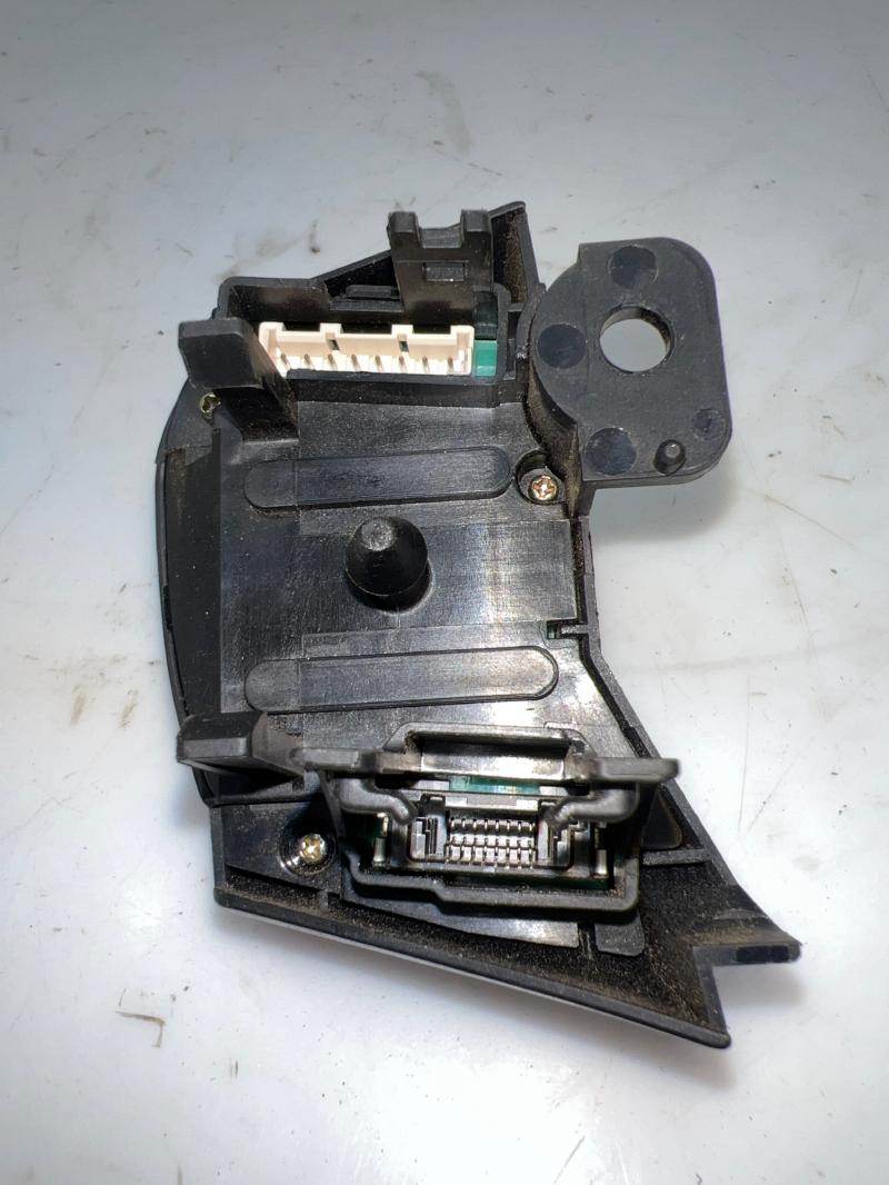 2007 2008 Ford F150 Wheel Mounted Radio Control Switch OEM