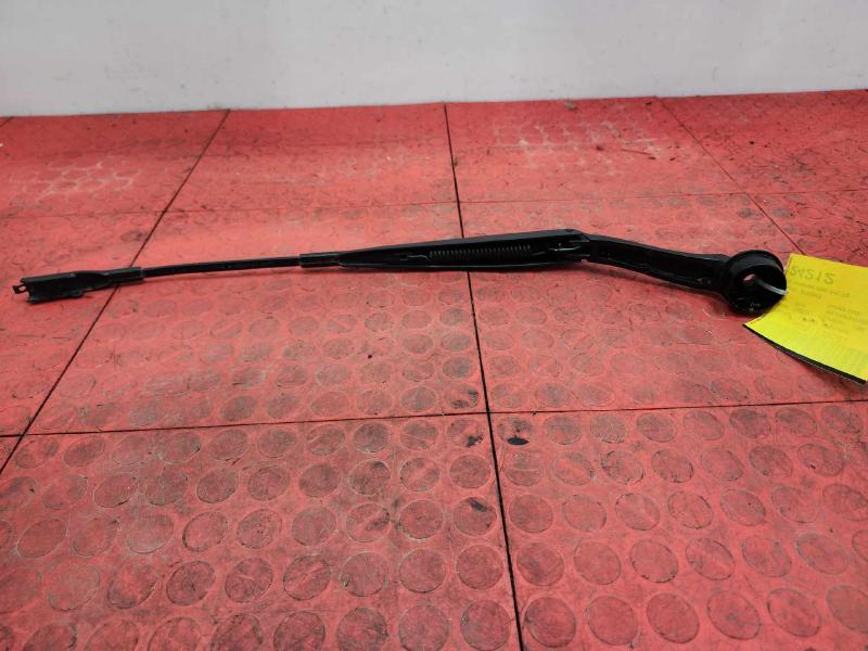 2014 Ford Fusion Wiper Arm