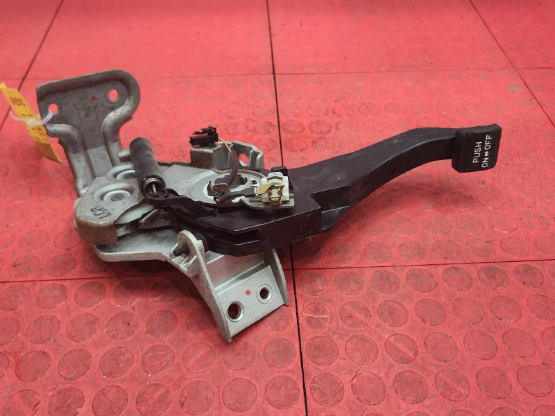 2011-2016 Kia Optima Parking Brake Control Pedal Assembly OEM 59700-2T000