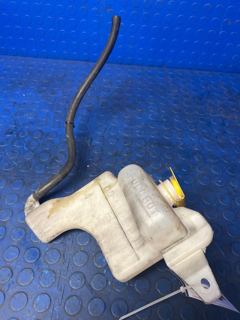 2008 - 2017 Jeep Compass Patriot Coolant Overflow Reservoir OEM 5058156AI
