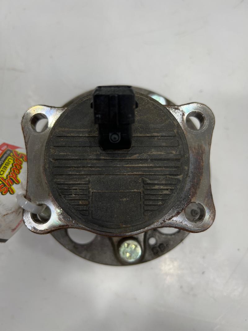 2017 - 2020 Hyundai Elantra Sedan Rear Hub and Wheel Bearing OEM 52730F2000