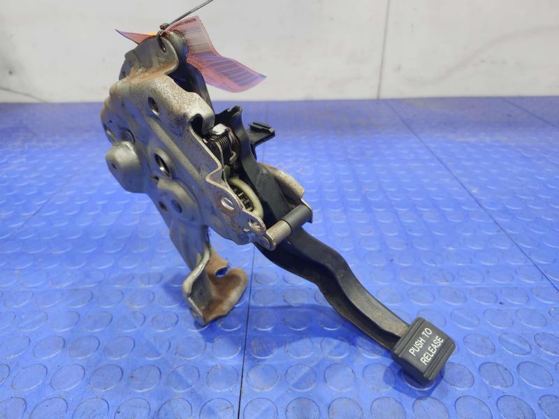 2011-2015 Jeep Grand Cherokee Parking Brake Control Lever Pedal Assembly OEM 04779628AG