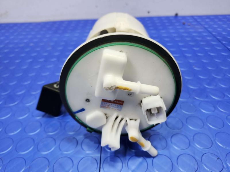 2015-2016 Subaru Forester 2.5L Fuel Pump Assembly Genuine OEM 42021VA010