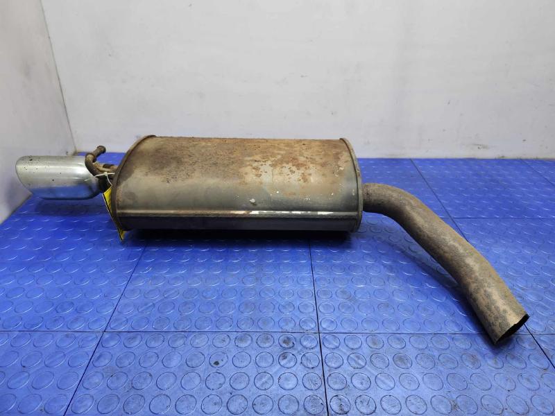 2013 Ford Taurus Muffler