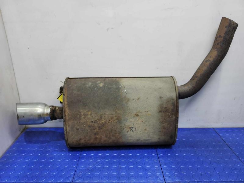 2013 Ford Taurus Muffler