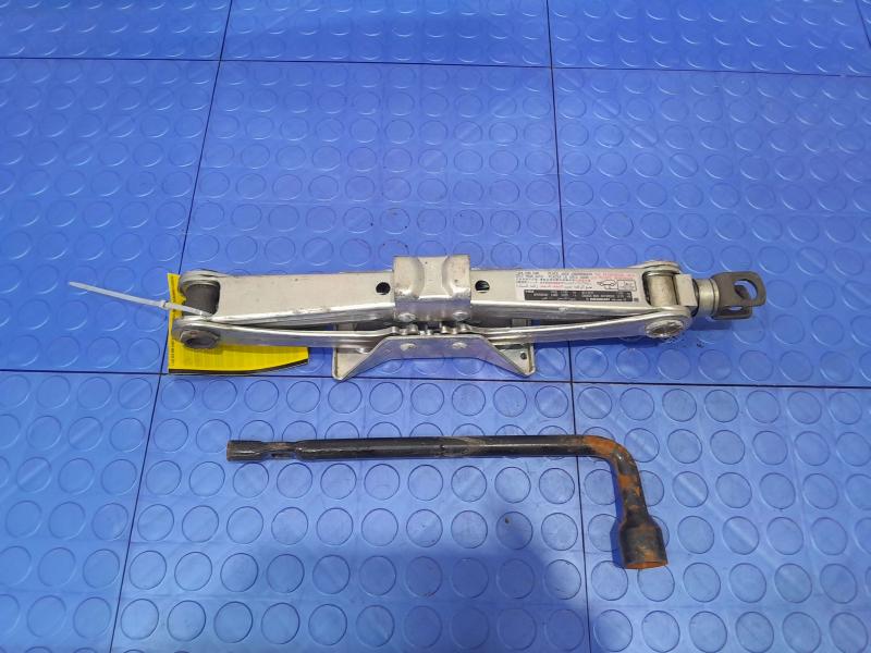 2008-2017 Honda Accord Spare Tire Tools Jack Kit Lug Wrench & Jack OEM 89310SFE003