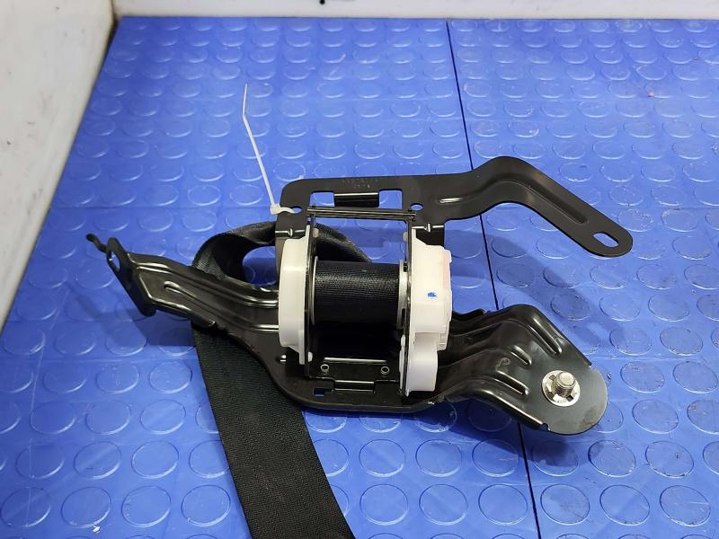 2011 Mazda CX-9 Rear Seat Belt