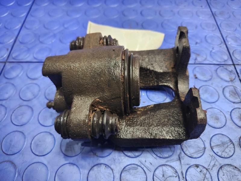 2002 Ford F-150 Caliper