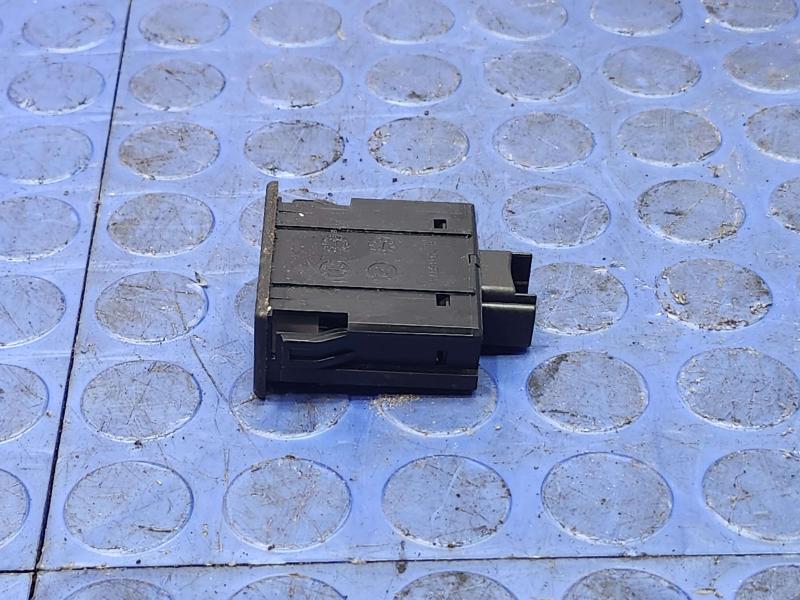 2014-2026 Dodge Durango Dual USB Charging Port Genuine OEM 68145567AA