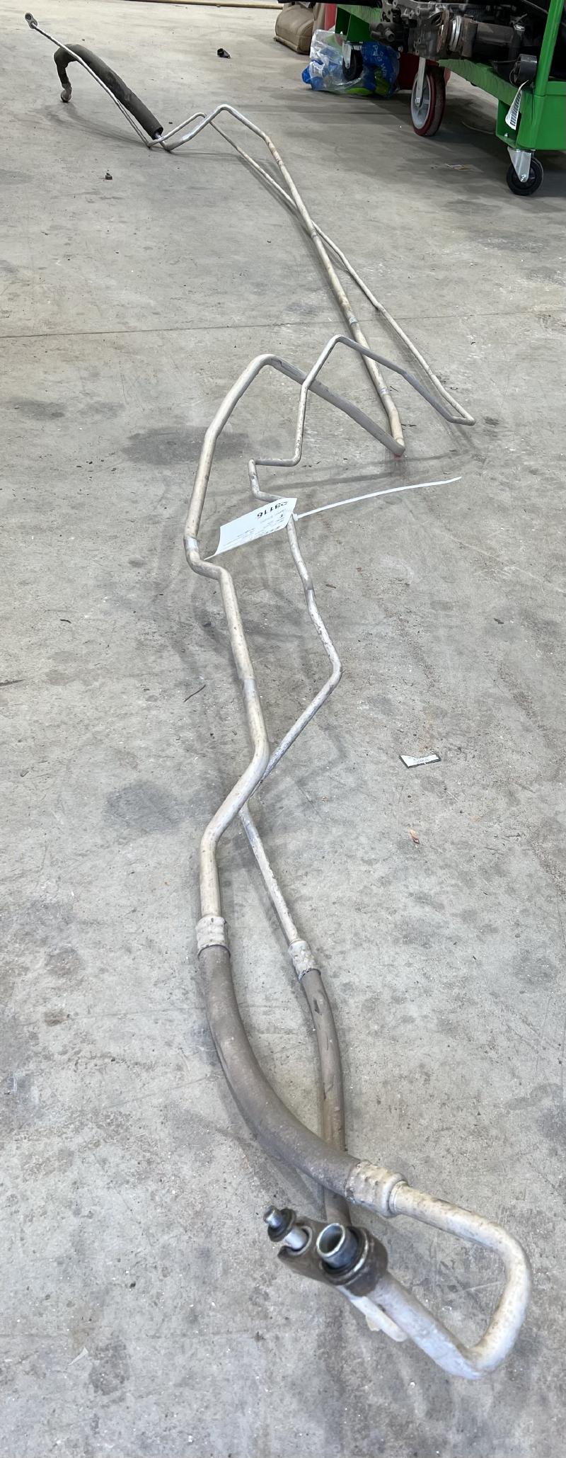 2009 Chevrolet Tahoe Air Conditioner Hose