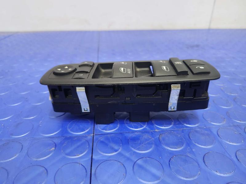 2012 Jeep Liberty Door Switch Front